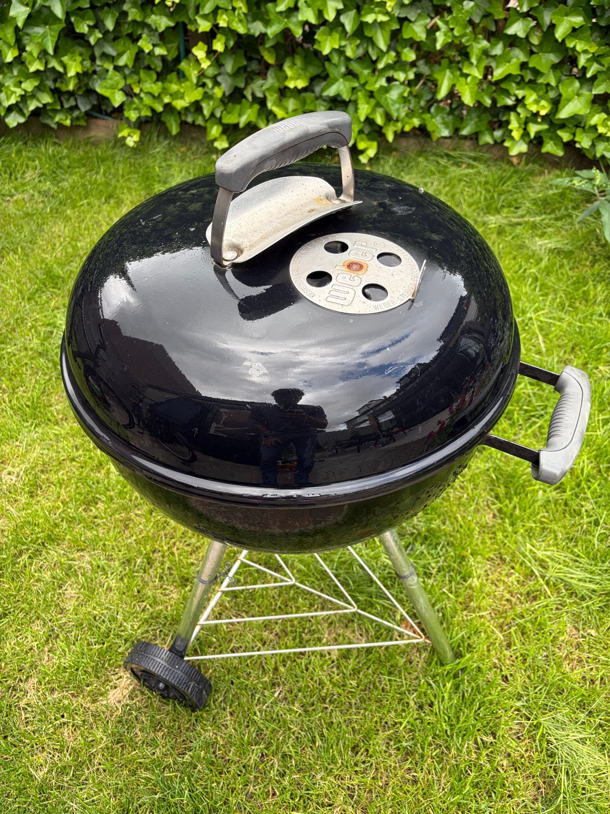 Gratis ophalen: Weber Kettle 47 cm BBQ (rooster ontbreekt), Tuin en Terras, Ophalen, Gebruikt