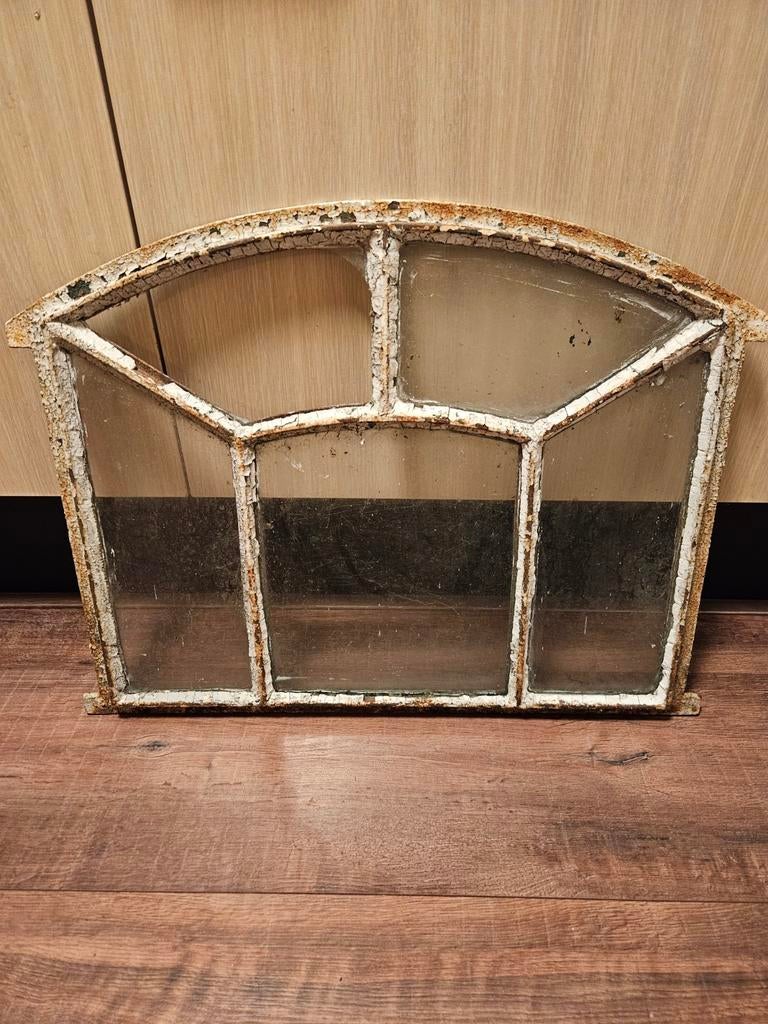 Stalraam gietijzeren raam met glas, Doe-het-zelf en Verbouw, Glas en Ramen, Gebruikt, Gevelraam of Ruit, Minder dan 80 cm, 80 tot 120 cm