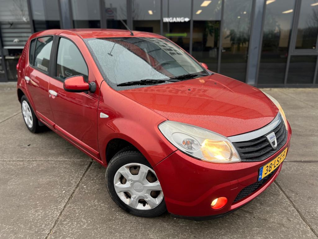 Dacia Sandero 1.6 Lauréate - Airco, Auto's, Dacia, Voorwielaandrijving, Stof, 1011 kg, 4 cilinders