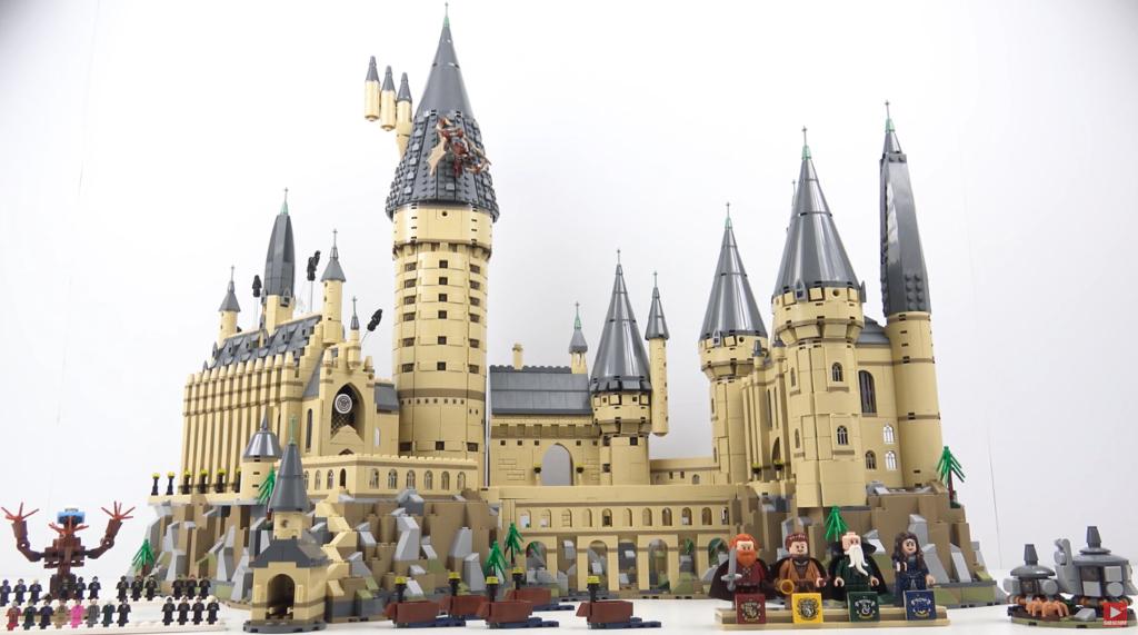 Te huur: Lego Kasteel Zweinstein, Ophalen, Zo goed als nieuw, Complete set, Lego