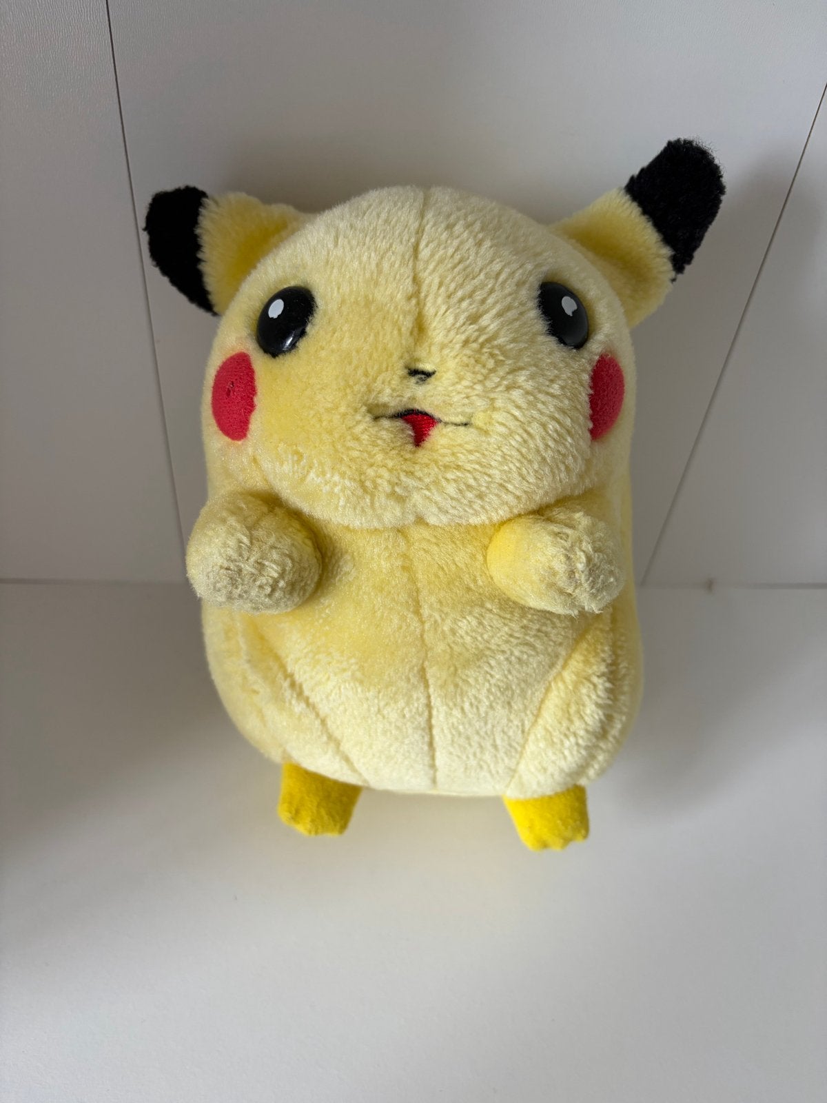 Vintage Interactieve Pikachu Knuffel (1999) Pokemon, Muis, Gebruikt, Geel, Ophalen of Verzenden