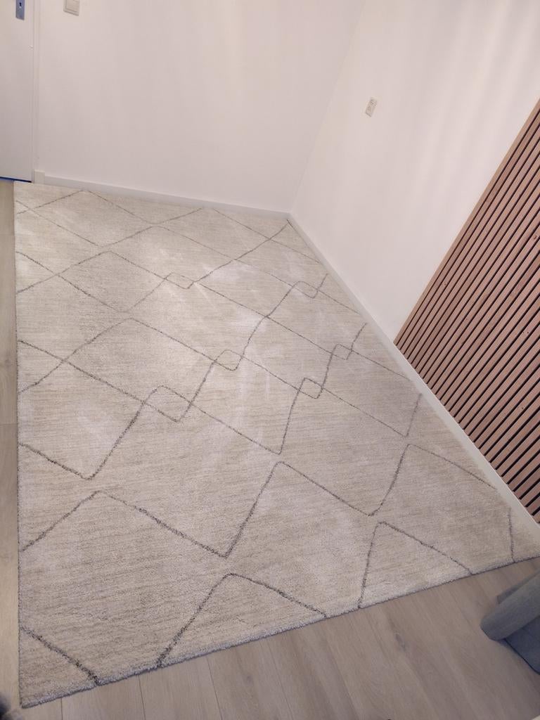 Vloerkleed IKEA TVERSTED 200*300, Huis en Inrichting, Stoffering | Vloerbedekking, Ophalen, Gebruikt, Beige, Minder dan 10 m²