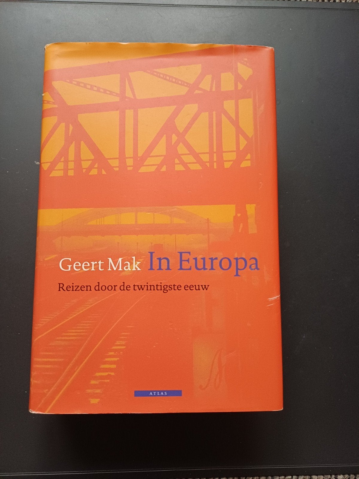 In Europa - Geert Mak (Reizen door de twintigste eeuw), Overige merken, Europa, Zo goed als nieuw, Reisgids of -boek