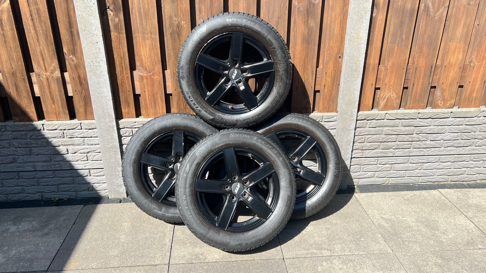 Velgen met winterbanden, Auto-onderdelen, Banden en Velgen, Ophalen, Gebruikt, 16 inch, Banden en Velgen