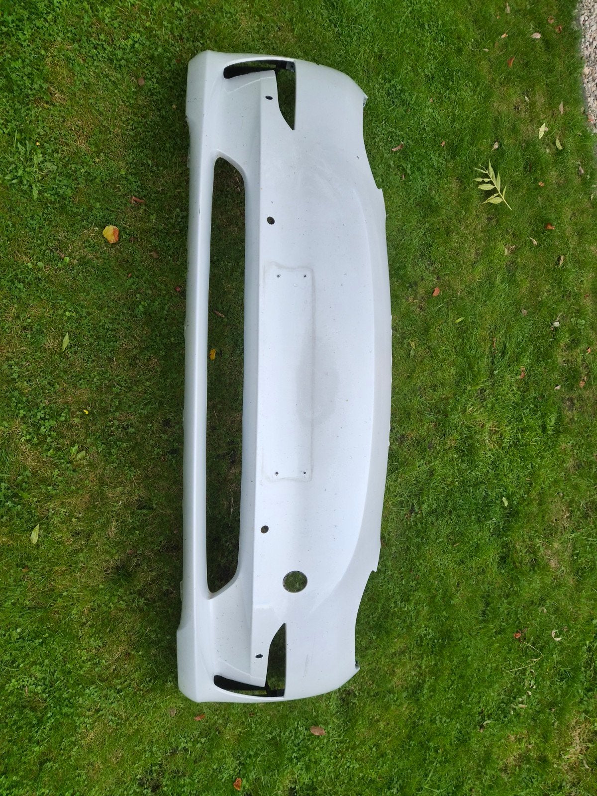 Tesla Model 3 Bumper 2019 Pearl White - Lichte Schade, Ophalen, Gebruikt, Bumper, Voor