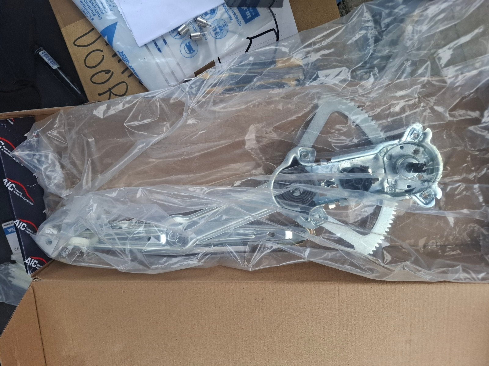 mercedes w124, Auto-onderdelen, Ophalen of Verzenden, Nieuw, Mercedes-Benz