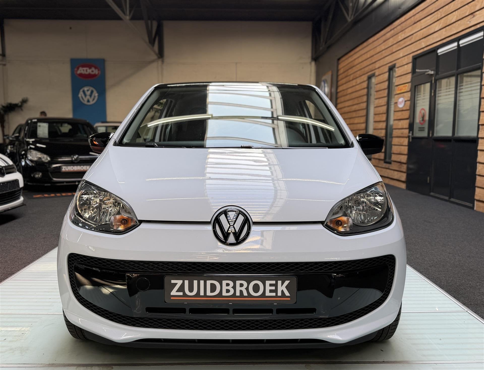 Volkswagen up! 1.0 Take up! Sport! Leuke Auto! (bj 2012), Auto's, Volkswagen, Up!, 1290 kg, 60 pk, Wit