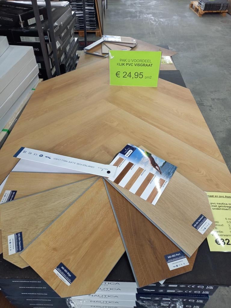 NAUTICA Visgraat Klik PVC Vloer met Ondervloer - Actie!, Ophalen, Kunststof, 50 tot 150 cm, Nieuw