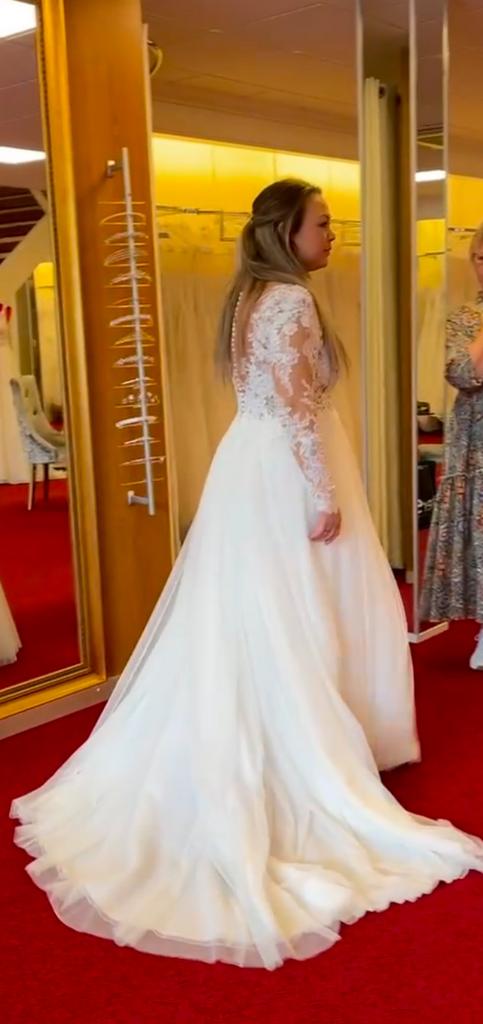 Prachtige Pronovias bruidsjurk, Ophalen, Zo goed als nieuw, Wit, Trouwjurk