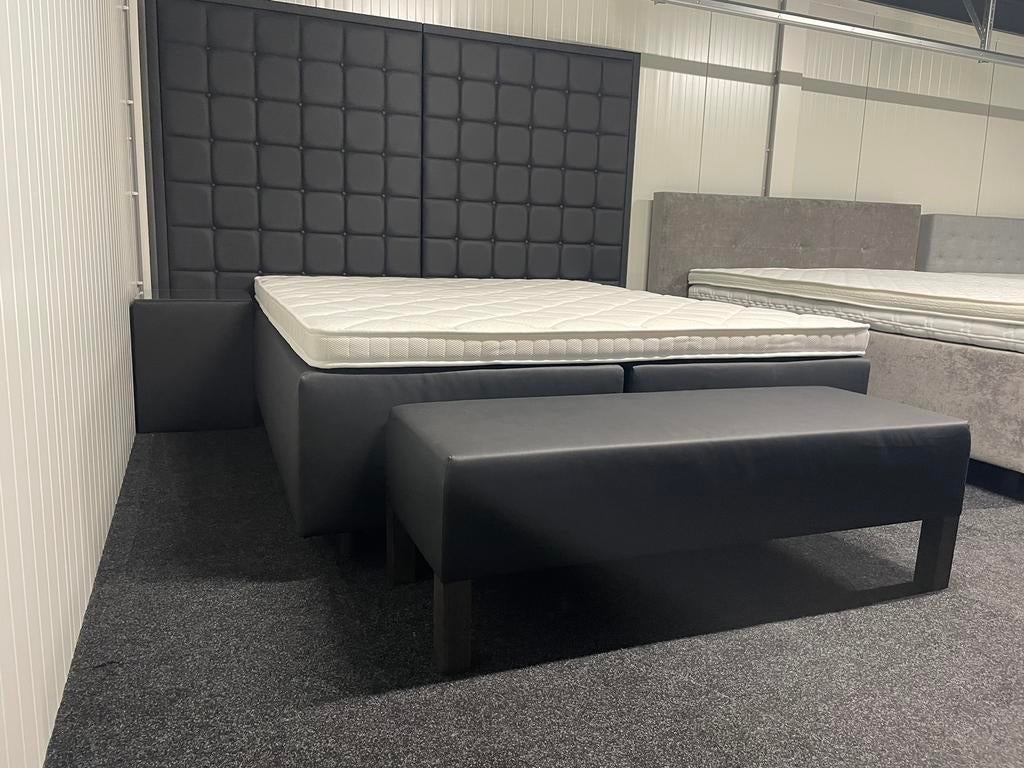 Mooie luxe boxspring’s…Top kwaliteit.., Ophalen, Zwart, Tweepersoons, Zo goed als nieuw