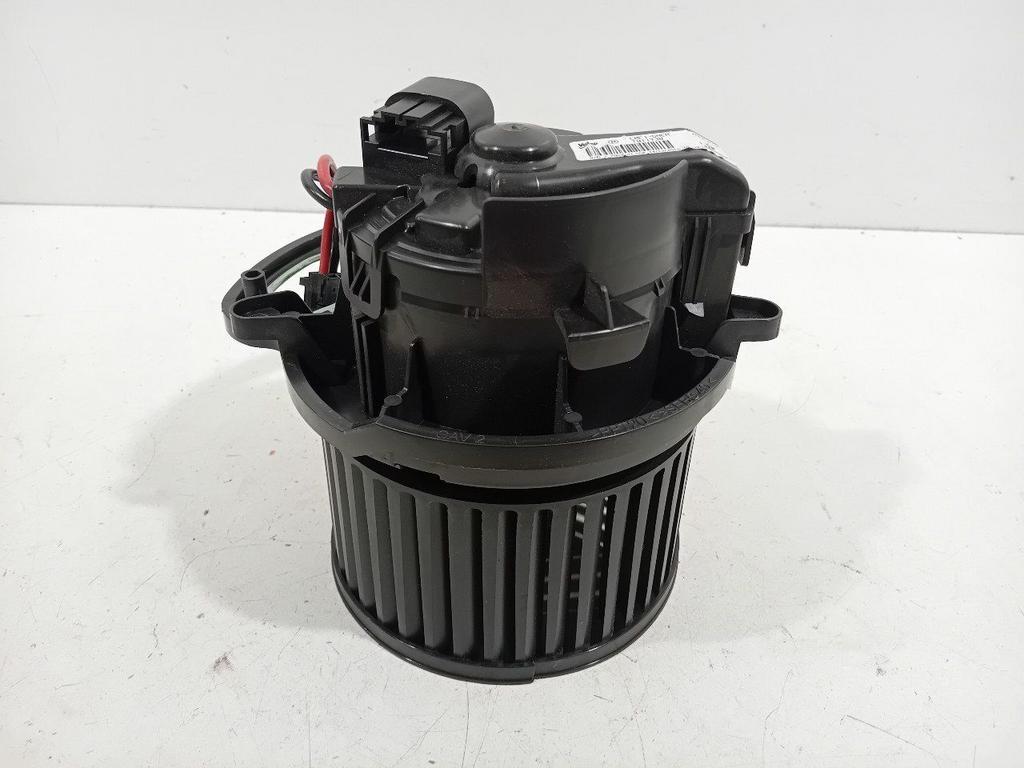 Kachel ventilator motor Renault Scénic, Onderdelen@venauto.nl, Van der Ven Autorecycling B.V., Gebruikt, Ettenseweg 76, 4706 PB Roosendaal, The Netherlands