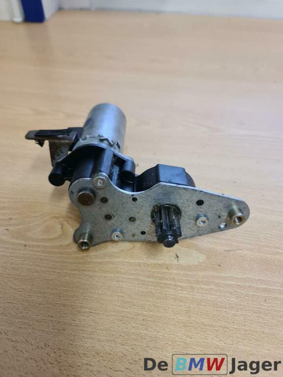 Motor stoelverstelling LV BMW X3 E83 X5 E53 0130002619, Auto-onderdelen, Gebruikt, Ophalen of Verzenden, BMW