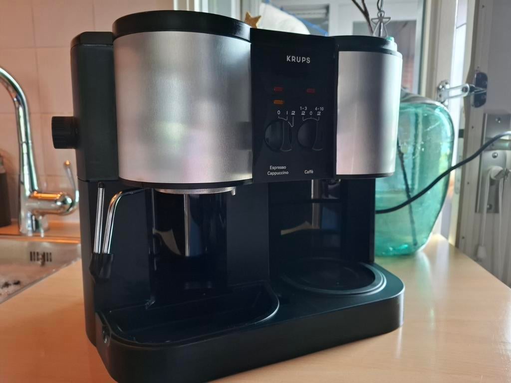 Krups type 874 duoapparaat koffie/espresso/cappuccino., Gebruikt, Gemalen koffie, Ophalen, Stoompijpje