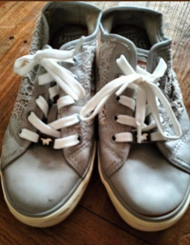 Mustang dames schoenen/ casual sneakers met kant, Ophalen of Verzenden, Mustang, Grijs, Sneakers of Gympen