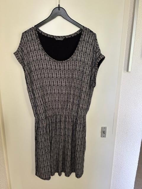 HEMA jurk maat XL, Kleding | Dames, Jurken, Zwart, Maat 46/48 (XL) of groter, Ophalen of Verzenden, Zo goed als nieuw