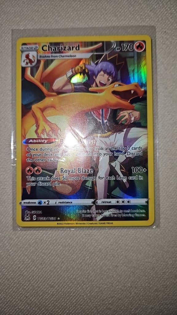 Charizard TG03/TG30 - Zeldzame Pokémonkaart, Ophalen of Verzenden, Zo goed als nieuw, Losse kaart, Foil