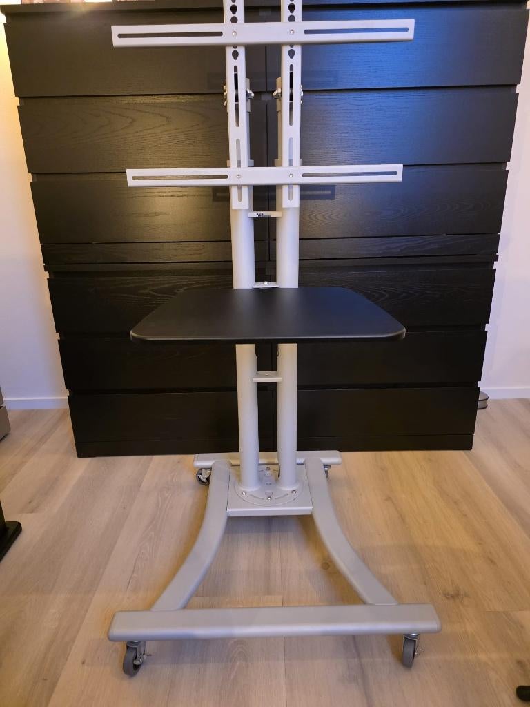Neomounts TV trolley t/m 70 inch - 50KG, Audio, Tv en Foto, Televisiebeugels, Ophalen, Gebruikt