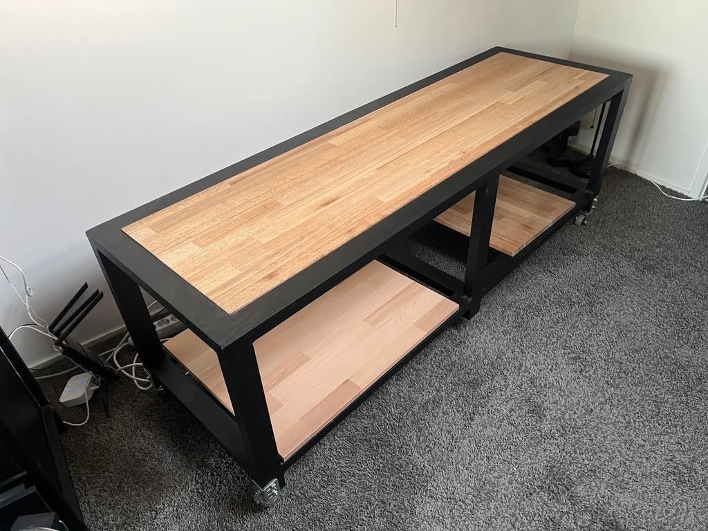 TV meubel, Ophalen, Overige materialen, 150 tot 200 cm, Zo goed als nieuw