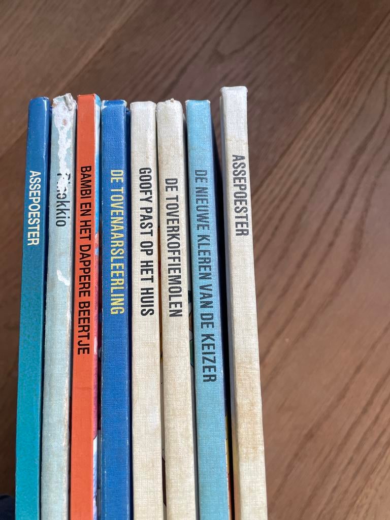 Disney Boekenclub Jaren 70/80 - 8 Boeken, Ophalen of Verzenden, Gelezen