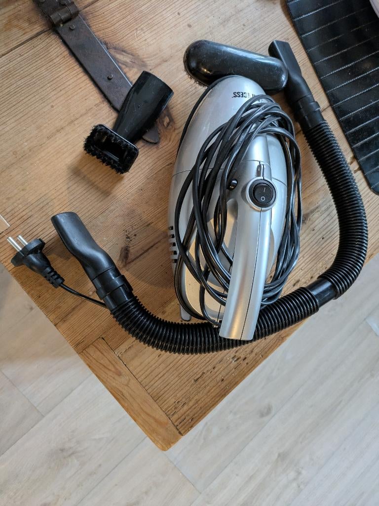Kruimelzuiger, Ophalen, Kruimeldief, Zo goed als nieuw, Minder dan 1200 watt