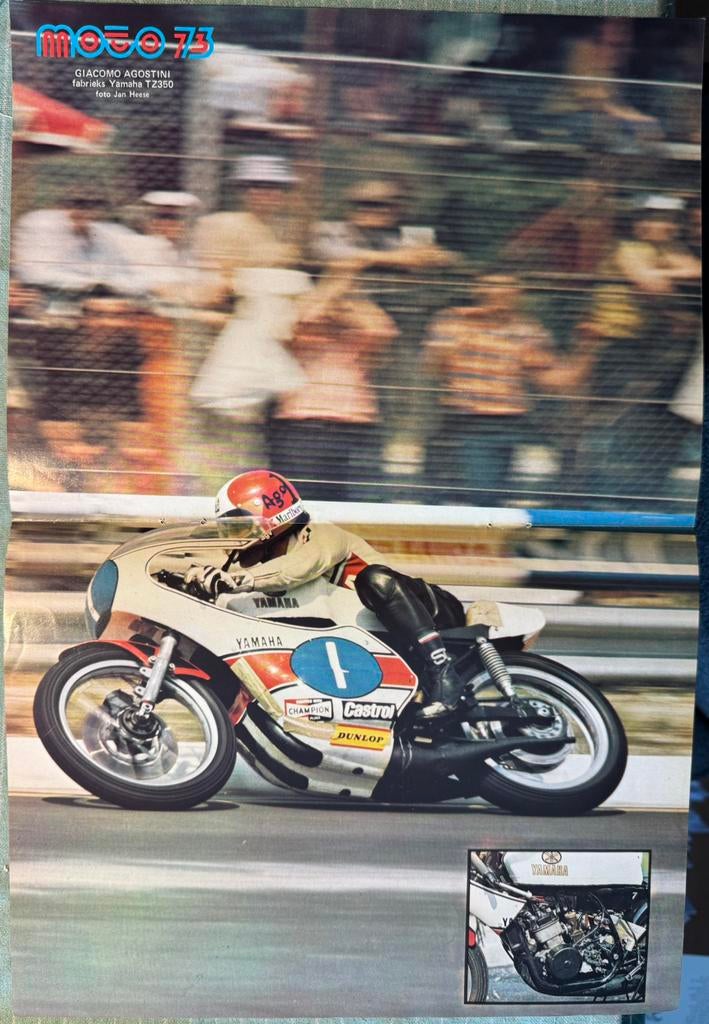 Poster 1974 Giacomo Agostini op Yamaha TZ350, Verzenden, Zo goed als nieuw, Motoren