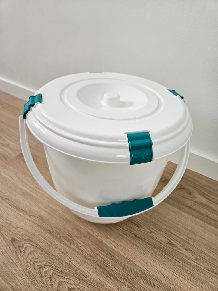 Totbots luieremmer met nieuwe wasbak voor wasbare luiers, Ophalen, Zo goed als nieuw, Overige typen