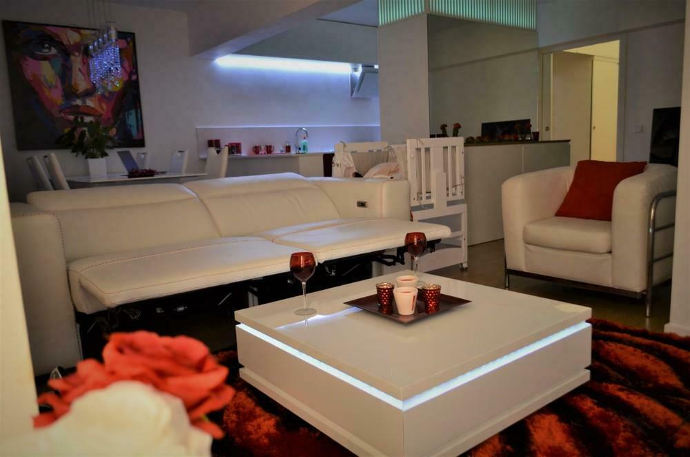 Casa Rosa IBIZA centrum! 150m2 appartement + terras  stad, Spanje, Stad, Appartement, 4 kamers