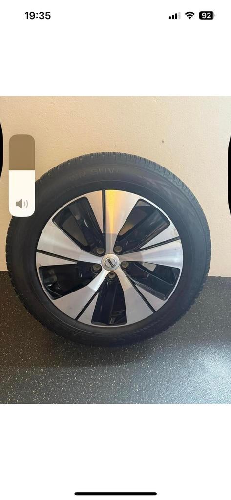 originele Volvo winterbanden, Ophalen, 18 inch, Banden en Velgen, Winterbanden