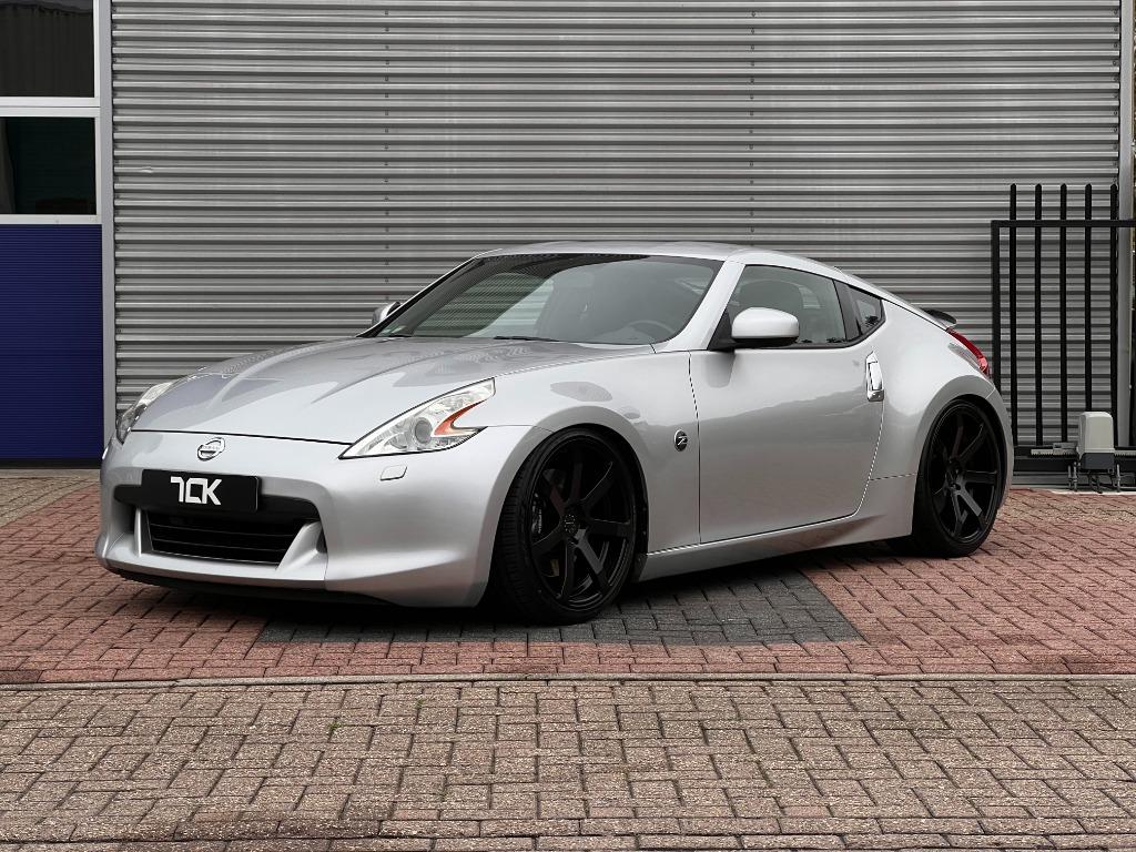 Nissan 370Z | 3.7 V6 | 188.048 km | 2012, 3696 cc, Achterwielaandrijving, Zwart, Stoelverwarming