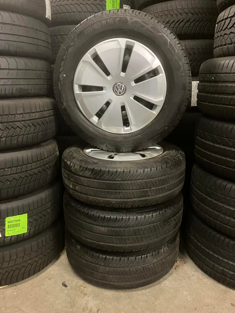16 inch velgen met zomerbanden Volkswagen Transporter T5 T6, Auto-onderdelen, Banden en Velgen, Banden en Velgen, Zomerbanden
