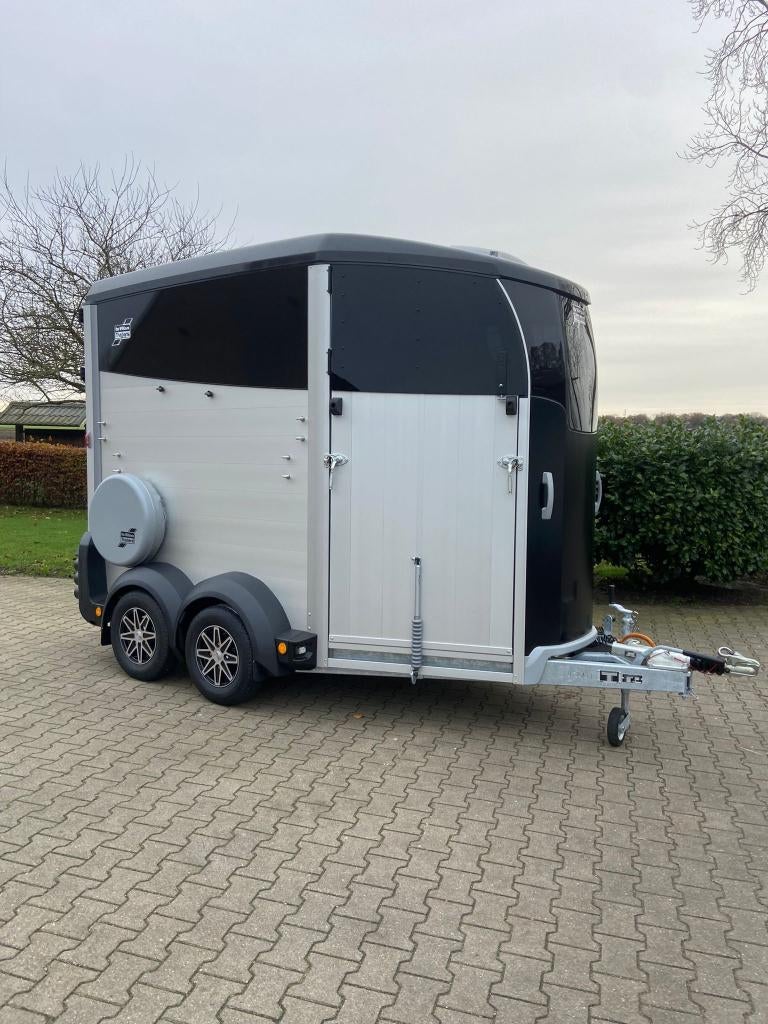 2 Prds  Ifor Williams HBX 506   DEMO., Dieren en Toebehoren, Ophalen of Verzenden, Nieuw, Aluminium, 2-paards trailer