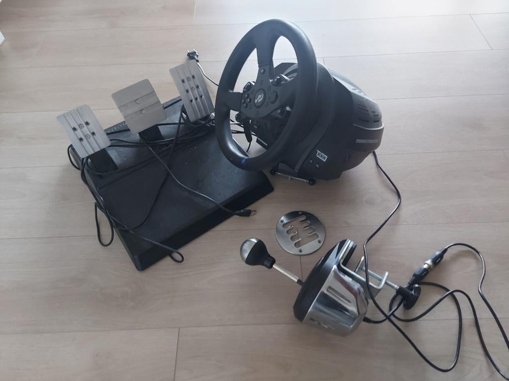 Trustmaster t300, stuur, pendalen en pook, Spelcomputers en Games, Spelcomputers | Sony PlayStation Consoles | Accessoires, Ophalen