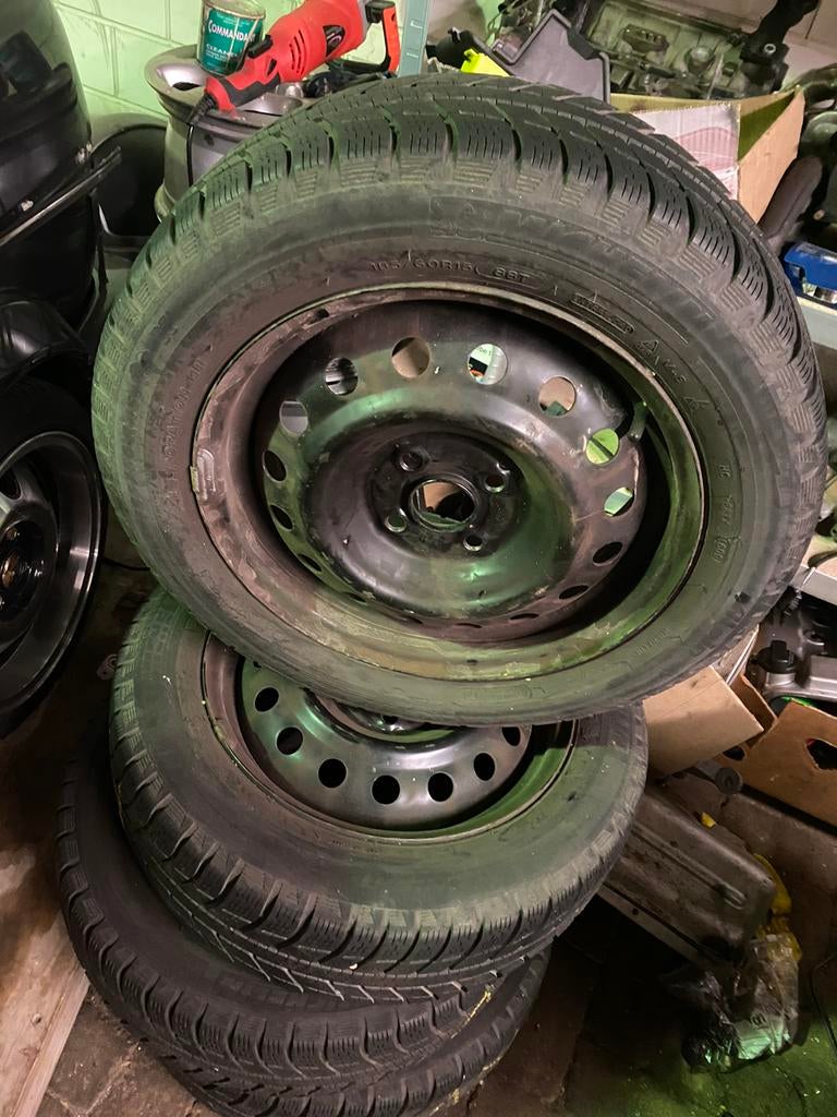 Michelin 4x100 winterset, Auto-onderdelen, Banden en Velgen, Gebruikt, Banden en Velgen, Personenwagen, Winterbanden