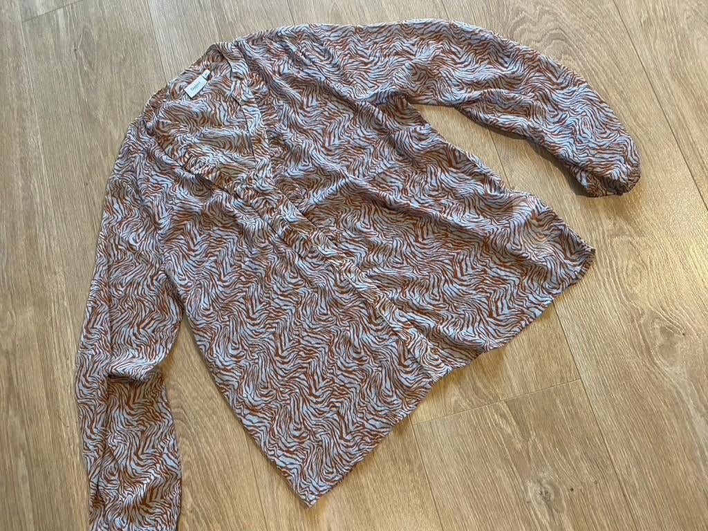 Nieuw blouse SAINT grijs bruin mt 42 box 50, Ophalen of Verzenden, Nieuw, Maat 42/44 (L), Bruin