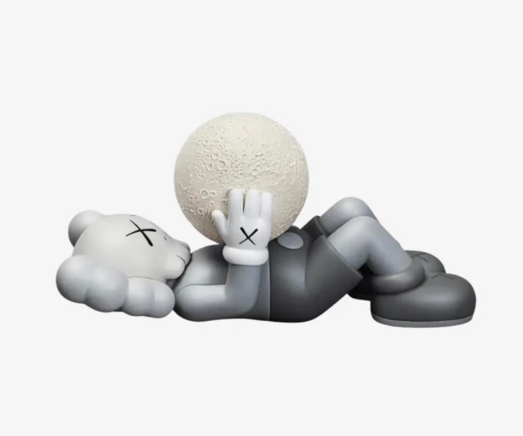 KAWS - Holiday Shanghai Moon - Grey, Ophalen of Verzenden, Nieuw