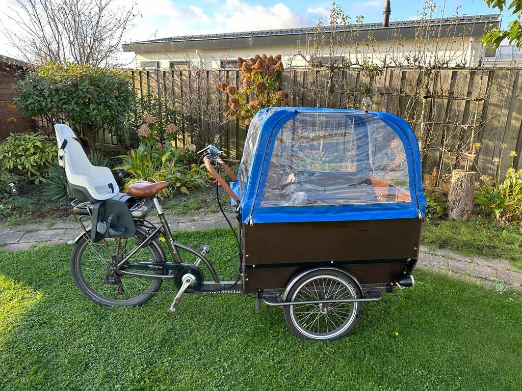 Elektrische bakfiets - 6 persoons - zeer netjes!, Fietsen en Brommers, 4 kinderen of meer, Elektrisch, Zo goed als nieuw, Ophalen