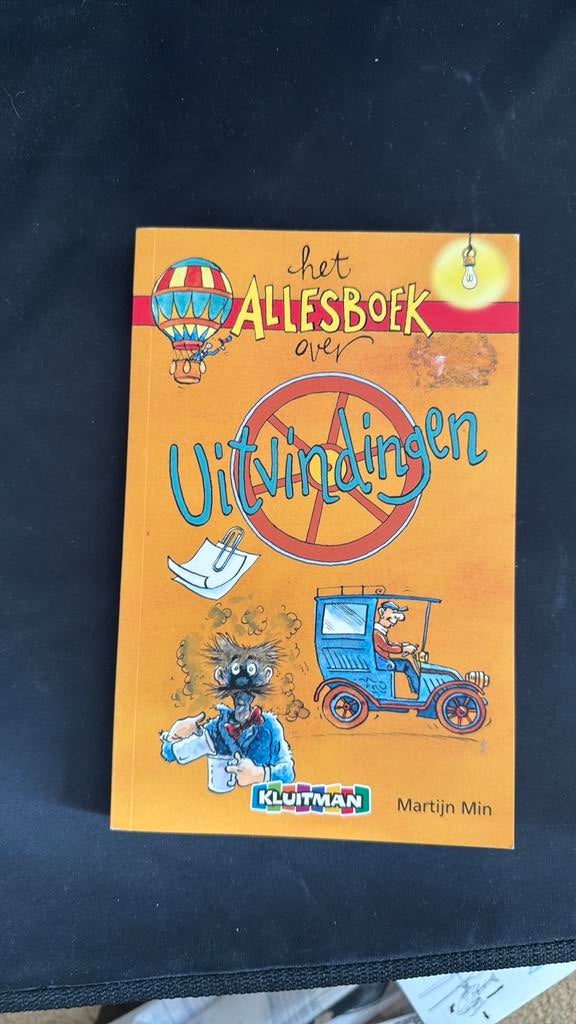 M. Min - Het allesboek over uitvindingen, Fictie algemeen, Ophalen of Verzenden, Zo goed als nieuw, M. Min
