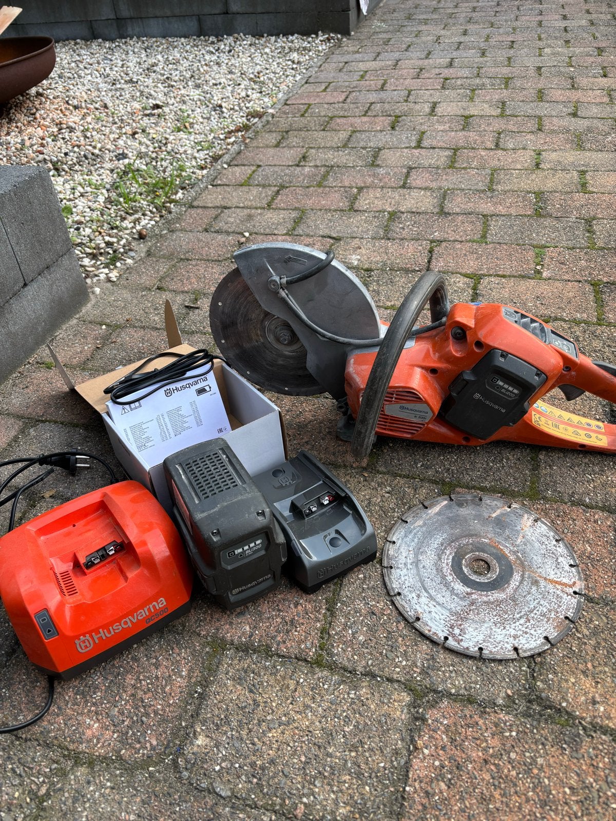 Husqvarna K 535i Accu Doorslijper met Accus en Laders, Ophalen of Verzenden, Gebruikt