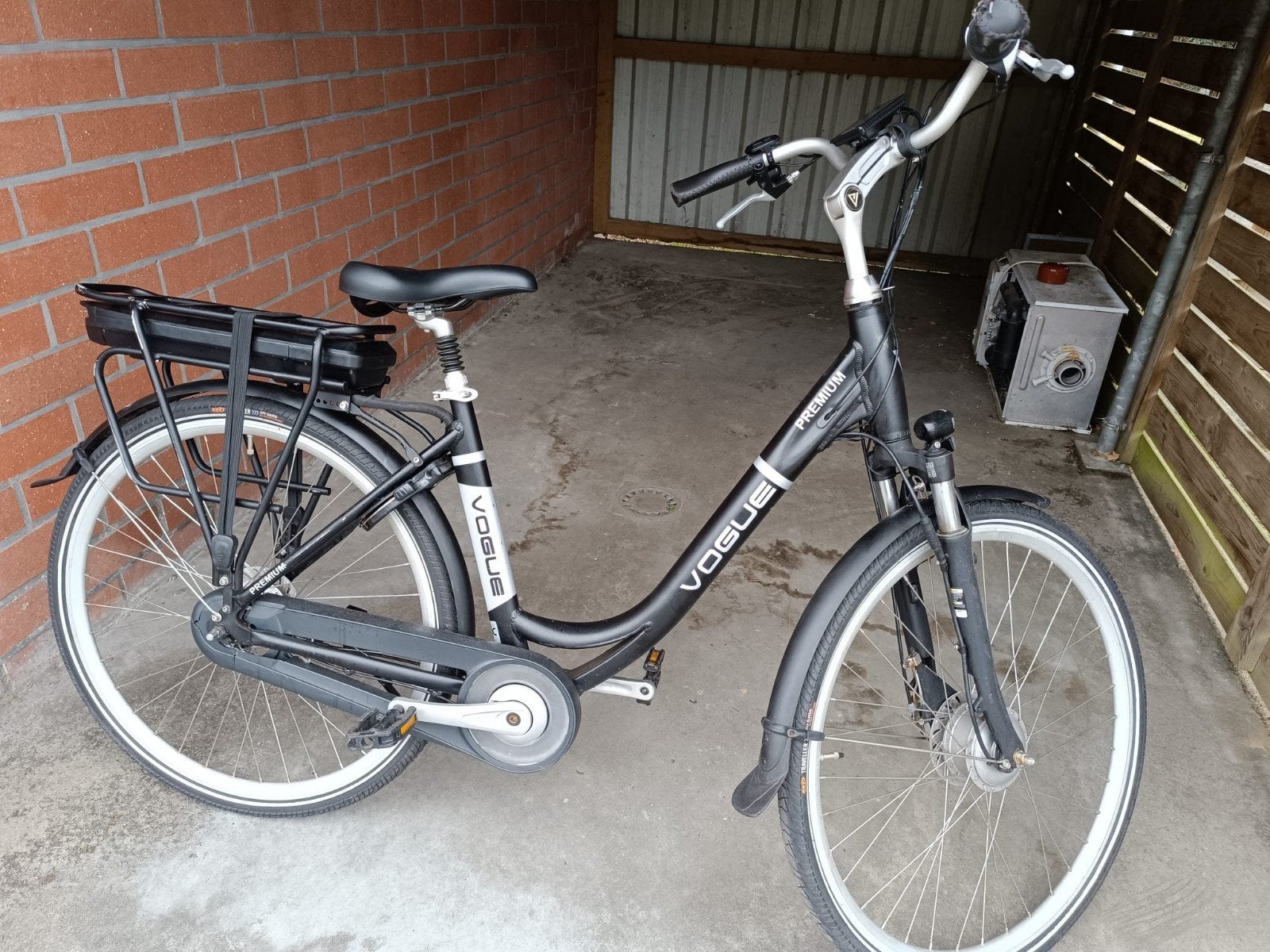 vogue premium 2021, 47 tot 51 cm, Ophalen, Zo goed als nieuw, Overige merken