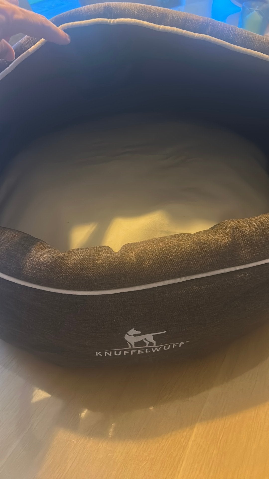 Fijn hondennestje van Knuffelwuff, Dieren en Toebehoren, Ophalen, Zo goed als nieuw