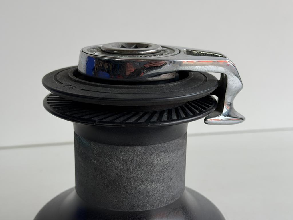 Harken 32 two speed Power Ratio self tailing lier, Ophalen of Verzenden, Gebruikt, Overige typen