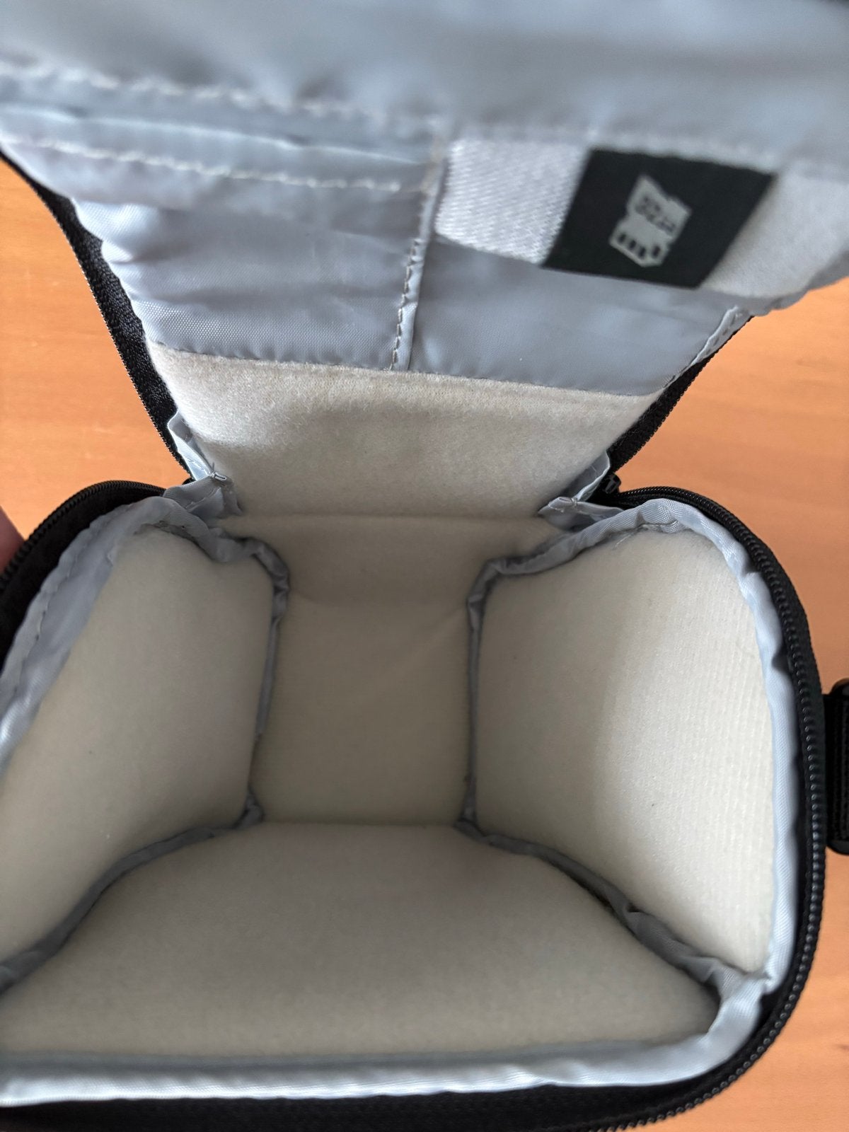 Lowepro Adventura TLZ 20 II Cameratas - Zwart, Lowepro, Hoes, Gevoerd, Ophalen of Verzenden