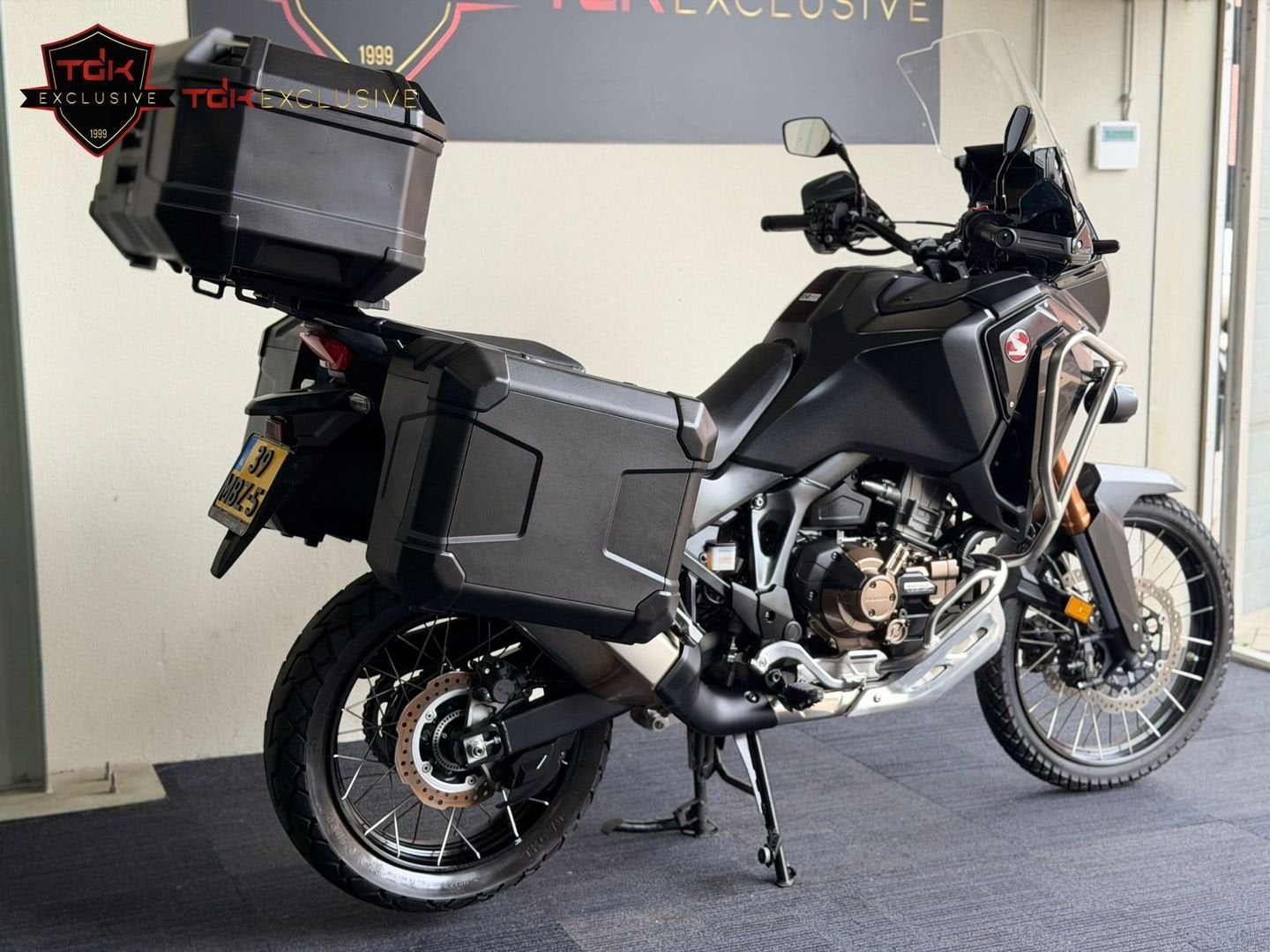 HONDA CRF 1100 L AFRICA TWIN ADVENTURE SPORTS DCT ES BOMVOL, 2 cilinders, Motorrijbewijs A, Bedrijf, Meer dan 35 kW