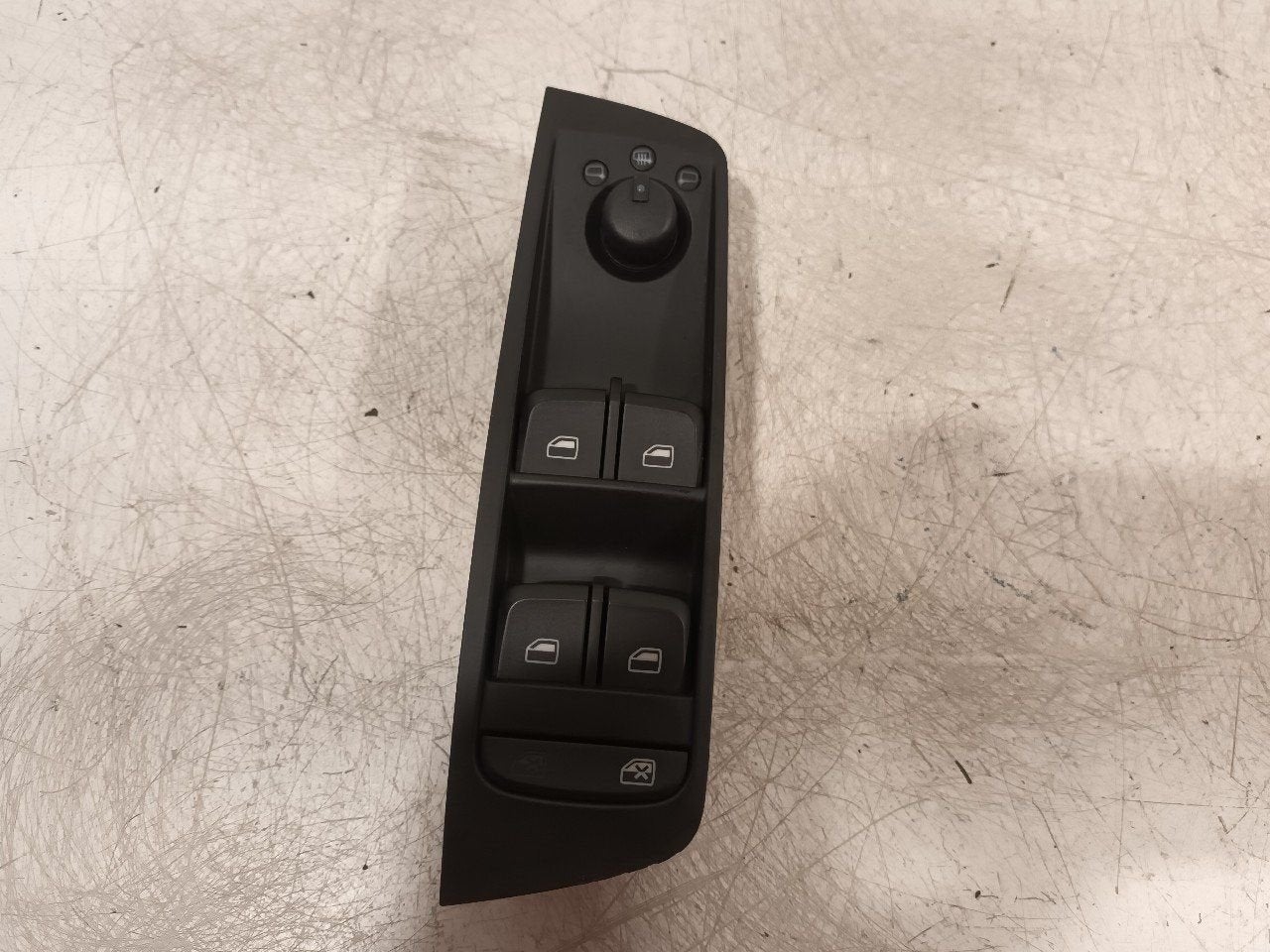 Bedieningspaneel elektrische ramen Audi A1, Auto-onderdelen, Onderdelen@venauto.nl, Van der Ven Autorecycling B.V., Gebruikt, Ettenseweg 76, 4706 PB Roosendaal, The Netherlands