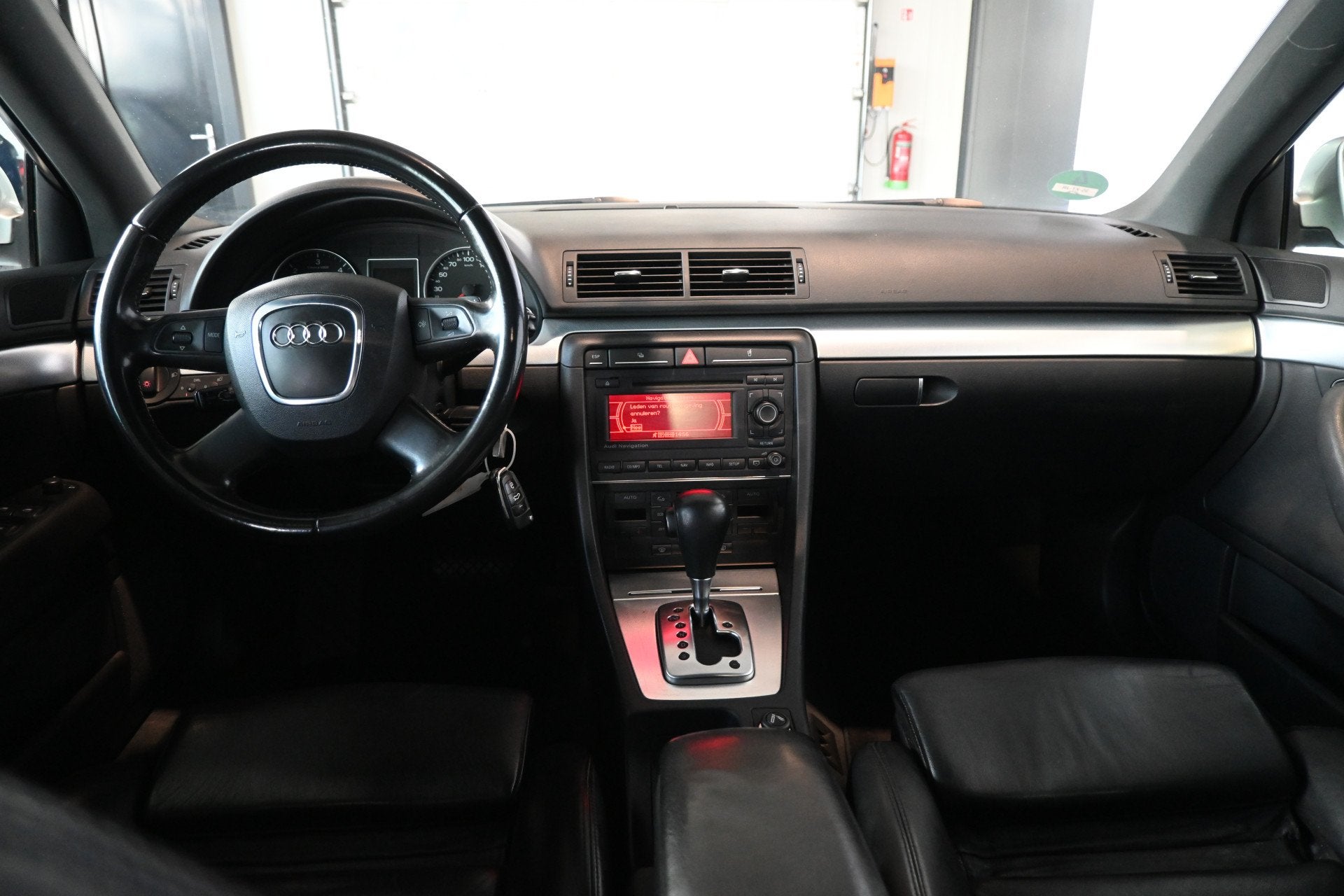 Audi A4 Limousine 2.7 TDI Advance Airco Leder Cruise Xenon E, Auto's, 15 km/l, Gebruikt, 2698 cc, 179 pk