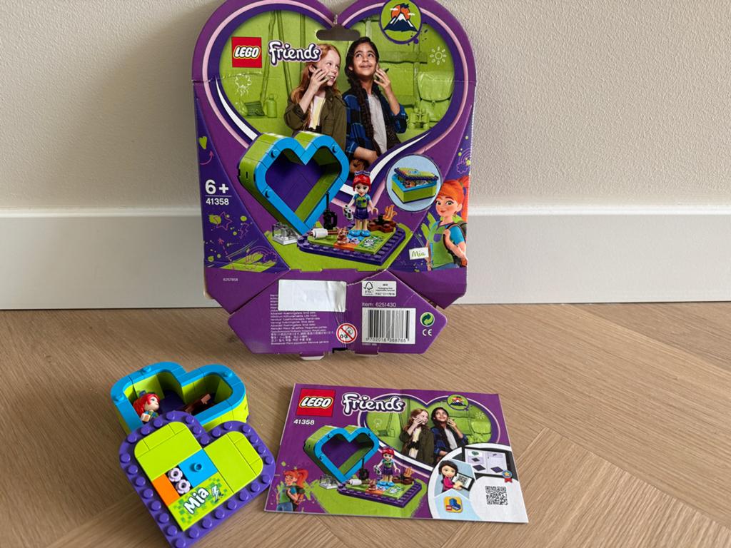LEGO Friends Mia's Hartendoosje 41358 - Compleet, Lego, Friends, Ophalen of Verzenden, Zo goed als nieuw