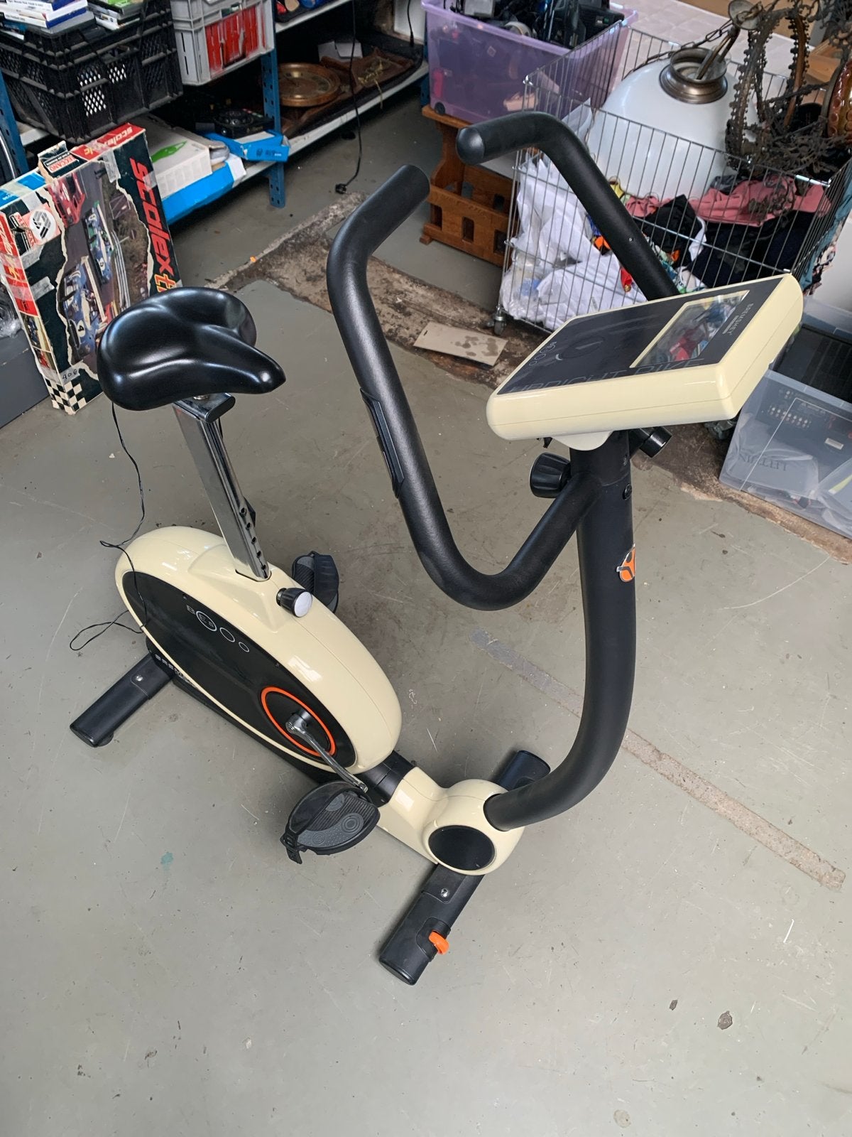 Hometrainer Bremshey Sport BE5 - Perfect voor thuistraining, Ophalen, 1947KT, Kringloopafrika, Metaal