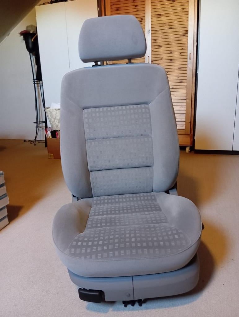 VW Passat B6 Bestuurdersstoel Crème Stof met Airbag, Ophalen, Volkswagen