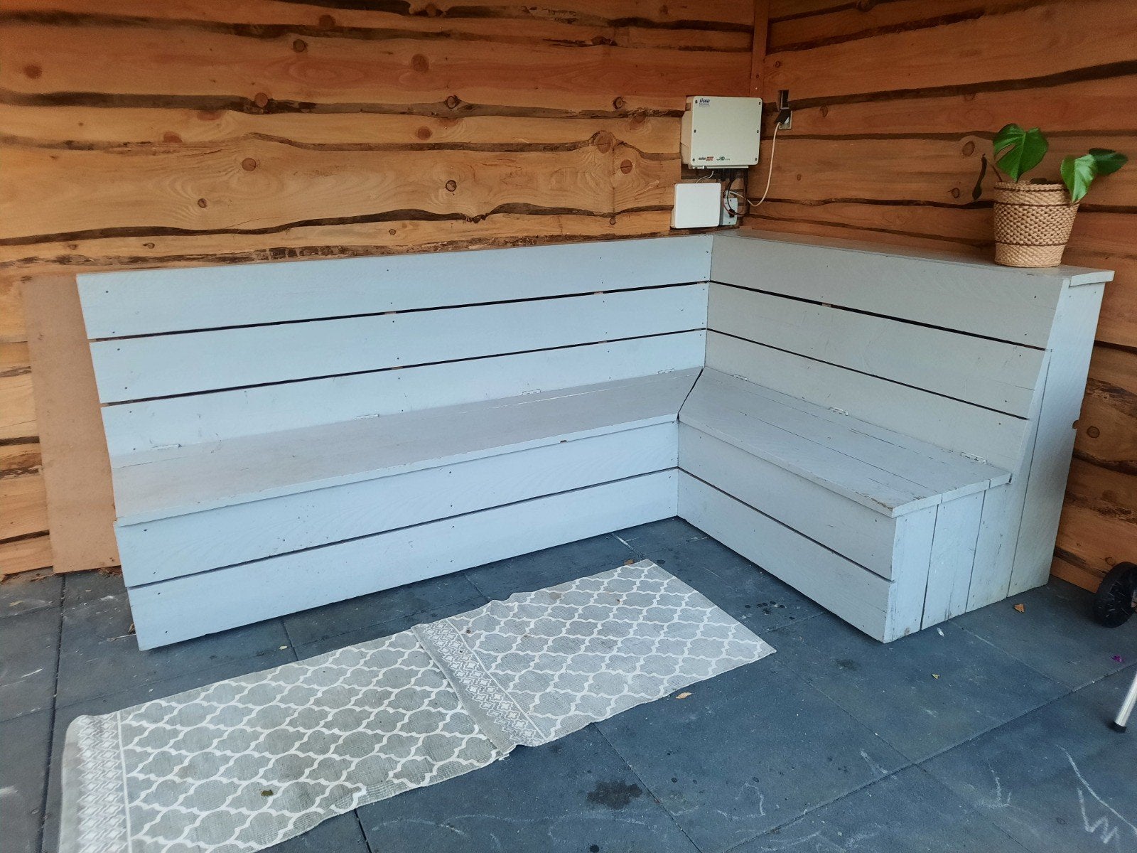 Stevige L-vormige tuinbank met opbergruimte, Tuin en Terras, Tuinbanken, Ophalen, Gebruikt, Hout