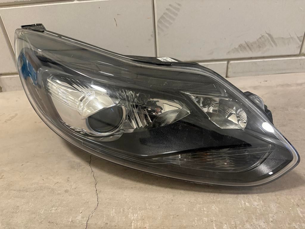 Koplamp rechts ford focus st xenon, Ophalen of Verzenden, Ford